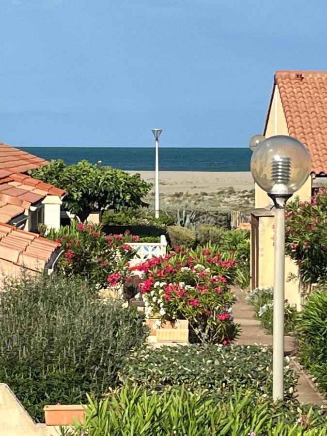Le Petit Baigneur De La Grand Bleue * Leucate