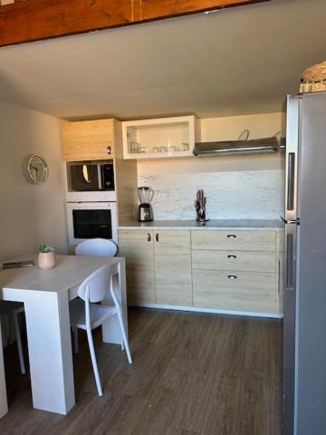 Le Petit Baigneur De La Grand Bleue Apartment *